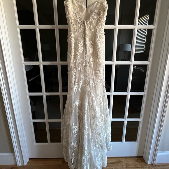 CASABLANCA bridal gown, champagne color, size 10, worn once, in great condition - Picture 5 of 10